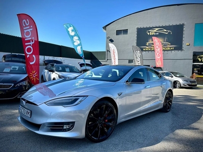 Tesla Model 3 Performance Dual Motor AWD por 69 990 € Stand Vip Car | Setúbal