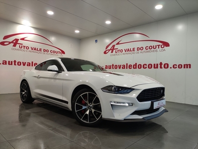 Ford Mustang 2.3i EcoBoost com 30 000 km por 49 500 € Auto Vale do Couto | Porto
