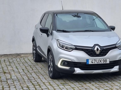 Renault Captur 1.5 dCi Exclusive por 17 250 € Carvalhos e M. Moura Lda - Agente Renault | Porto