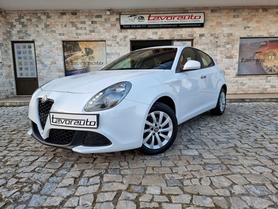 Alfa Romeo Giulietta 1.6 JTDm com 139 000 km por 14 900 € Tavorauto | Aveiro