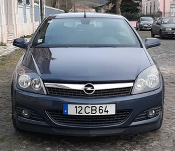 Opel Astra 2006 - Guimera