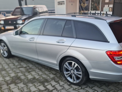 Mercedes-Benz C 220 Station CDi Classic BE 124g