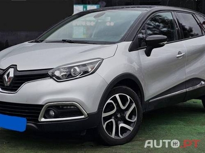 Renault Captur 0.9TCe EXCLUSIVE