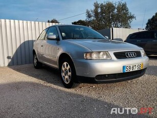 Audi A3 1.6i