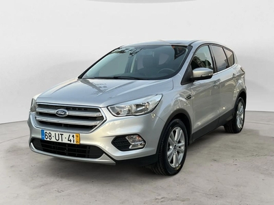Ford Kuga 1.5 TDCi Business por 19 900 € M. Coutinho Douro - Comércio de Automóveis SA | Porto