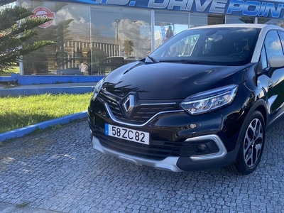 Renault Captur 1.5 dCi Exclusive com 129 538 km por 14 900 € Drive Point | Porto