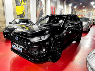 Toyota RAV 4 2.5 HDF Black Edition