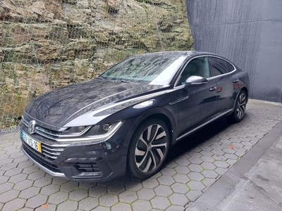 Volkswagen Arteon 2.0 TDI R-Line DSG