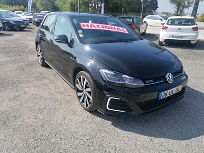 Volkswagen Golf 1.4 GTE Plug-in por 20 900 € Euroklass | Lisboa