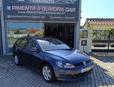 Volkswagen Golf 1.6 TDi R-Line por 14 750 € Pimenta e Oliveira | Porto