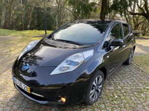 Nissan Leaf Tekna 2015 Barroselas E Carvoeiro •