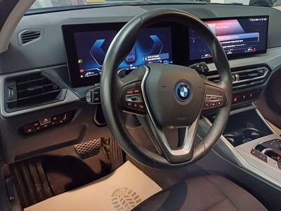 BMW 320 e Touring Corporate Edition Auto
