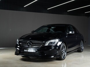 Mercedes Classe CLS CLS 400 d 4Matic AMG Line com 55 000 km por 54 900 € DSM Motors | Porto