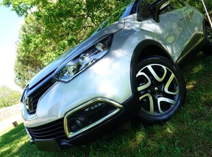 Renault Captur 0.9 TCE Sport com 78 000 km por 11 999 € CS Cars & Motorcycles | Braga