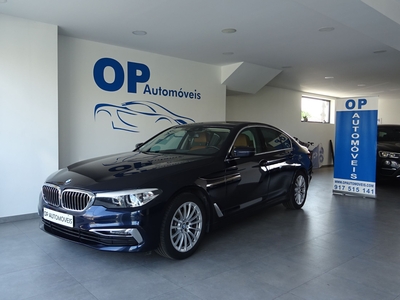 BMW Serie-5 520 d Line Luxury Auto por 32 950 € OP Automóveis | Porto