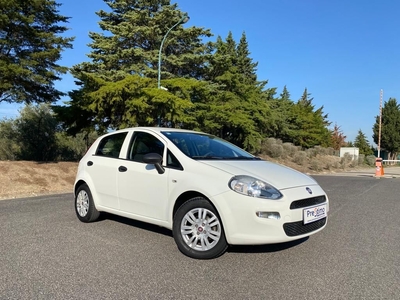 Fiat Punto 1.2 Easy S&S por 8 400 € Préstimo Automóvel | Lisboa