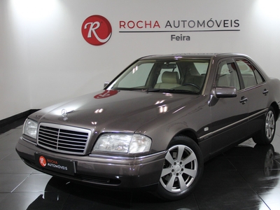 Mercedes Classe C C 250 D Elegance por 3 999 € Rocha Automóveis Feira | Aveiro