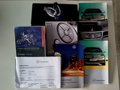 Mercedes Classe E E 220 CDi Avantgarde BlueEfficiency por 22 500 € Transversal & Arrojado | Leiria