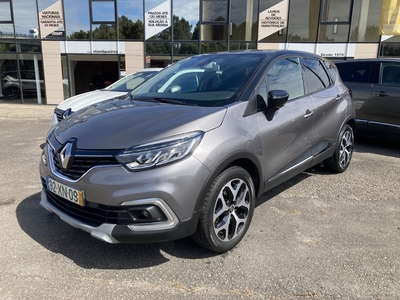 Renault Captur 1.5 dCi Exclusive por 19 490 € STAND QUEIRÓS | Lisboa