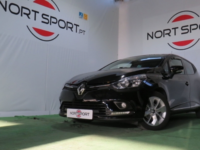 Renault Clio 0.9 TCe Zen por 14 500 € Nortsport V | Porto