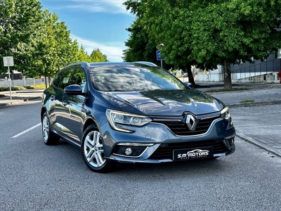 Renault Mégane 1.5 dCi Zen por 13 900 € SM Motors | Braga