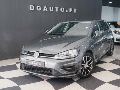 Volkswagen Golf 1.0 TSI Confortline por 19 990 € DGAUTO | Porto