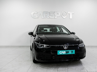 Volkswagen Golf 1.5 TSI Life com 29 535 km por 27 480 € CarSpot | Lisboa