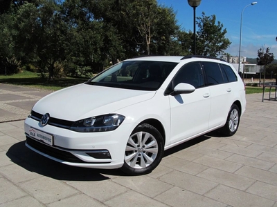Volkswagen Golf V.1.6 TDI Confortline com 70 800 km por 16 490 € USA Automóveis | Lisboa
