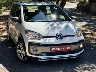 Volkswagen Up 1.0 Cross ! com 87 000 km por 13 750 € Edriive | Lisboa