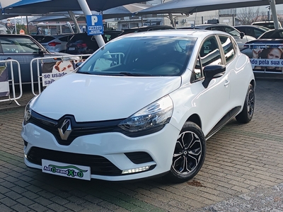 Renault Clio 0.9 TCe Zen por 13 990 € Auto Stand Xico | Braga