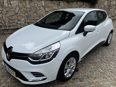 Renault Clio 1.5 dCi Limited por 9 250 € Bascar | Porto