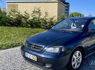 Opel Astra Coupé 1.8 16V