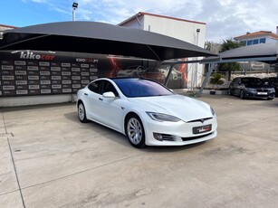 Tesla Model S 75D com 144 360 km por 30 900 € Kikocar | Leiria