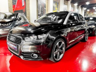 Audi A1 1.6 TDi Sport com 178 000 km por 12 500 € F2CAR Gondomar | Porto
