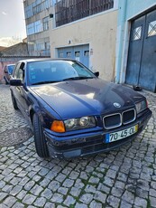 BMW 318 tds touring Ajuda •