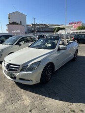 Mercedes Classe E Cabrio Amora •