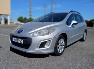 Peugeot 308 SW 1.6 HDI 2012 Benfica •