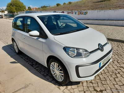 VW Up! 1.0 BlueMotion Move Up! ( 6900 kms )