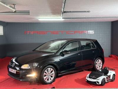 Volkswagen Golf 1.6 TDi BlueMotion Trendline por 12 750 € Stand Magneticar | Aveiro