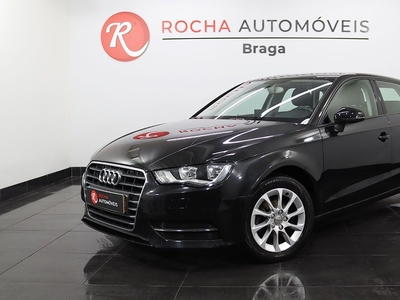 Audi A3 1.6 TDi Attraction por 13 950 € Rocha Automóveis - Braga | Braga