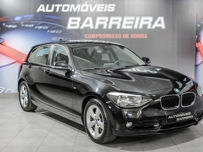 BMW Serie-1 116 d EDynamics Line Sport por 14 800 € Automóveis Barreira | Lisboa