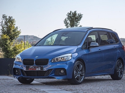 BMW Serie-2 218 d 7L Pack M por 23 900 € Auto 29 | Porto