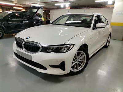 BMW Serie-3 330 e Auto por 31 000 € EspoAuto Premium | Braga
