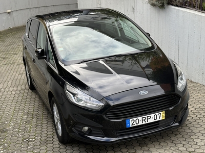 Ford S-MAX 2.0 TDCi Titanium por 18 900 € Maxauto Carcavelos | Lisboa