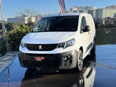 Peugeot Partner 1.5 BlueHDi Pre.Lon.EAT8 com 128 393 km por 16 900 € VRP Automóveis | Porto