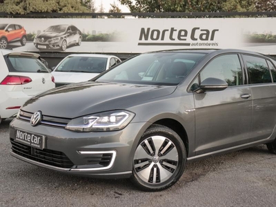 Volkswagen Golf e- AC/DC por 23 900 € Norte Car | Porto