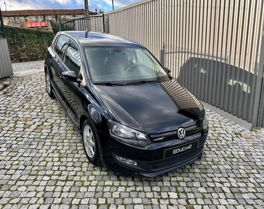 Volkswagen Polo 1.6 TDi Trendline BlueMotion com 177 400 km por 8 990 € Educar | Porto