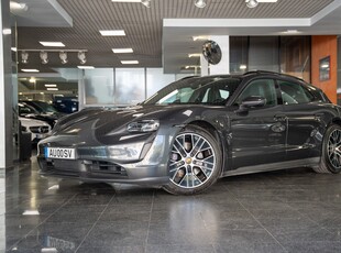 Porsche Taycan Taycan com 21 000 km por 89 900 € Carros de Selecção | Lisboa