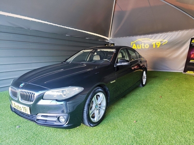 BMW Serie-5 525 d xDrive L.Luxury Auto por 23 990 € Auto 19 - Espinho | Aveiro