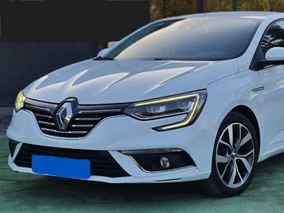 Renault Mégane 1.5 Blue dCi Bose Edition por 17 900 € ACS AUTOMÓVEIS | Lisboa